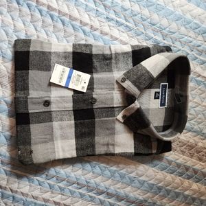 Mens black and white flannel shirt